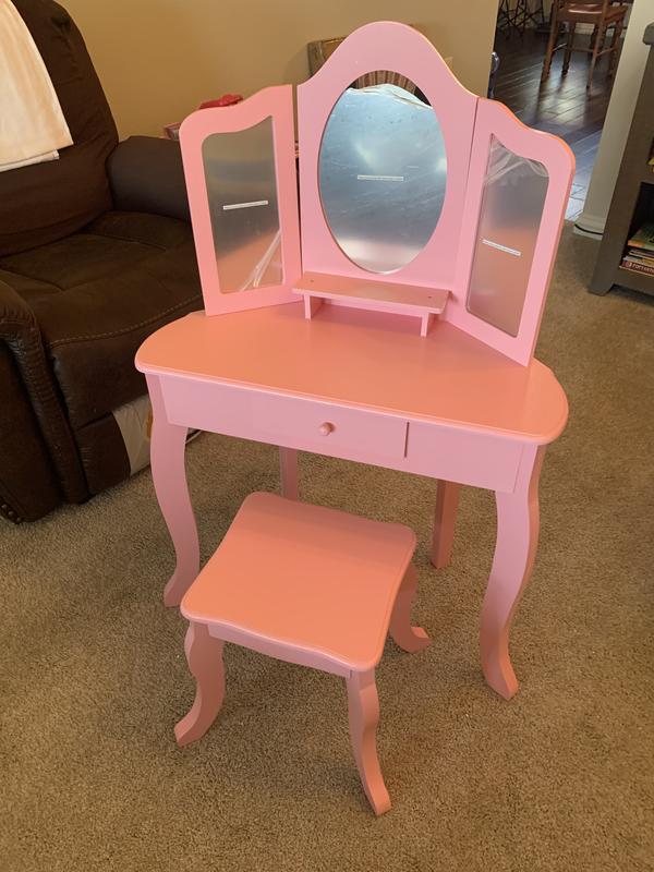 Customer photo for "Just the cutest thing ever!"