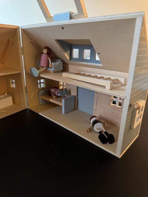 Review Thumbnail Image 4 384577564