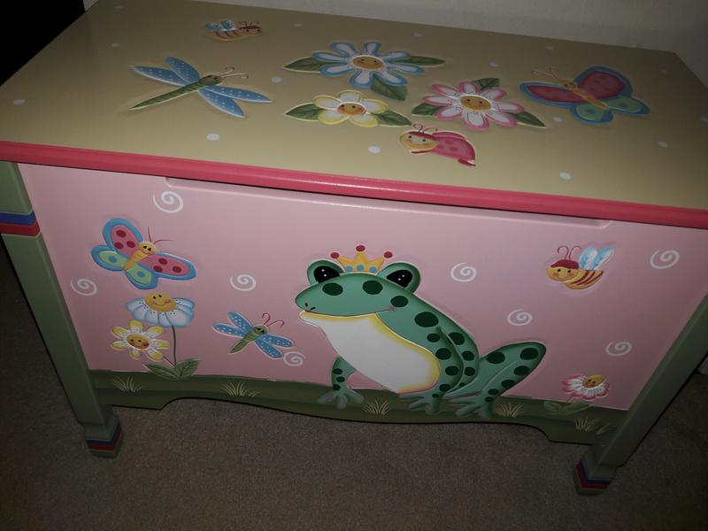 Magic garden hot sale toy chest