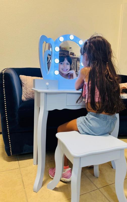 Review Thumbnail Image 0 359772601