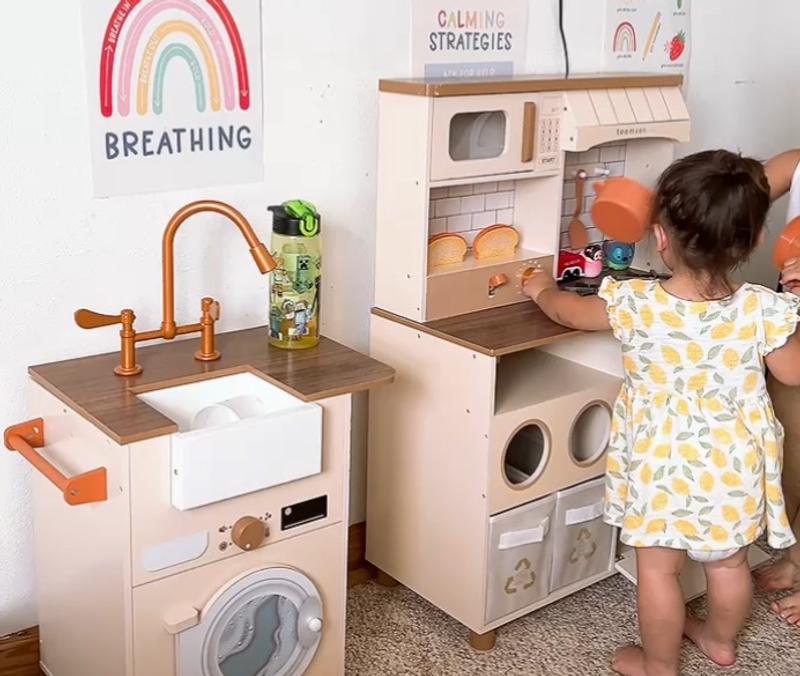 Review Thumbnail Image 0 356483880