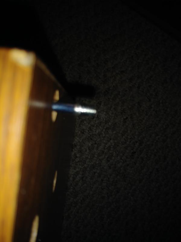 This is the screw (Piece listed as "G") that can not be secured to the bottom board