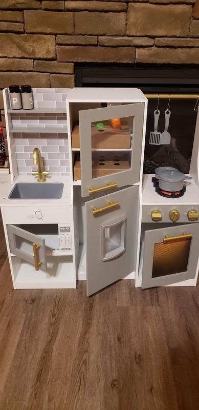 Customer photo for "Play kitchen"