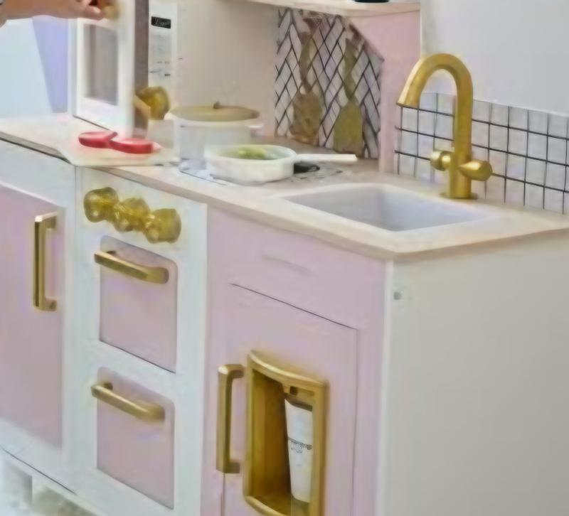 Review Thumbnail Image 0 356931456