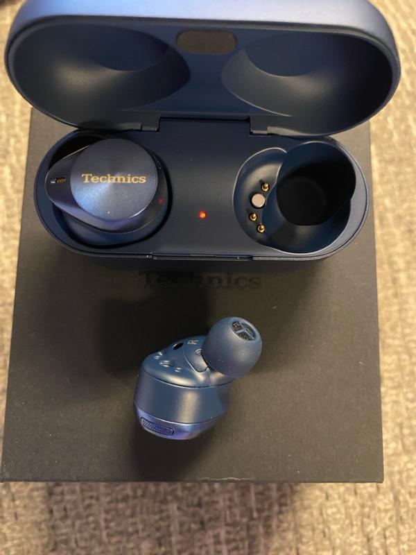 Premium Hi-Fi True Wireless Earbuds with Noise Cancelling Premium Hi-Fi True Wireless Earbuds with Noise Cancelling