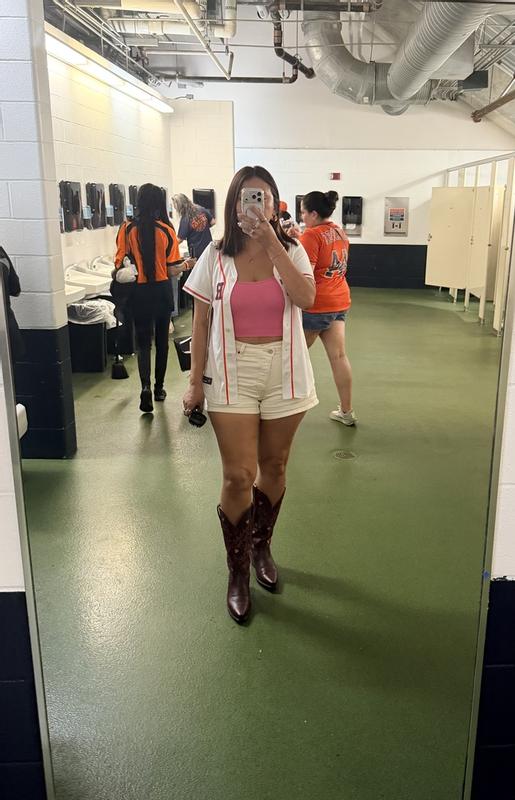 Customer photo for "Favorite boots! ❤️"
