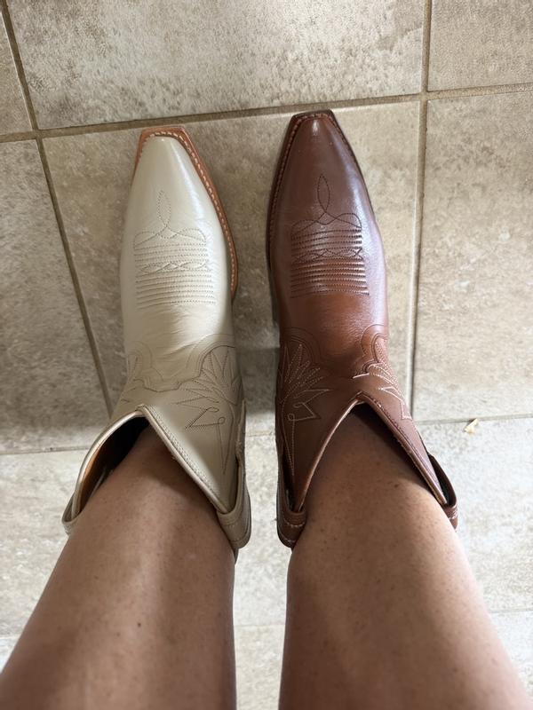 Customer photo for "Perfect Boot!"