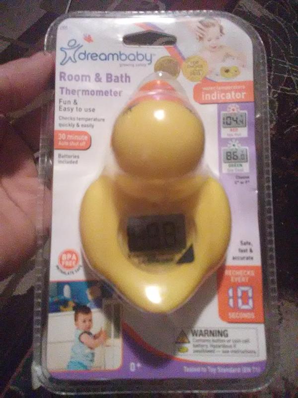 Dreambaby Digital Battery-operated Bath Thermometer in the Health
