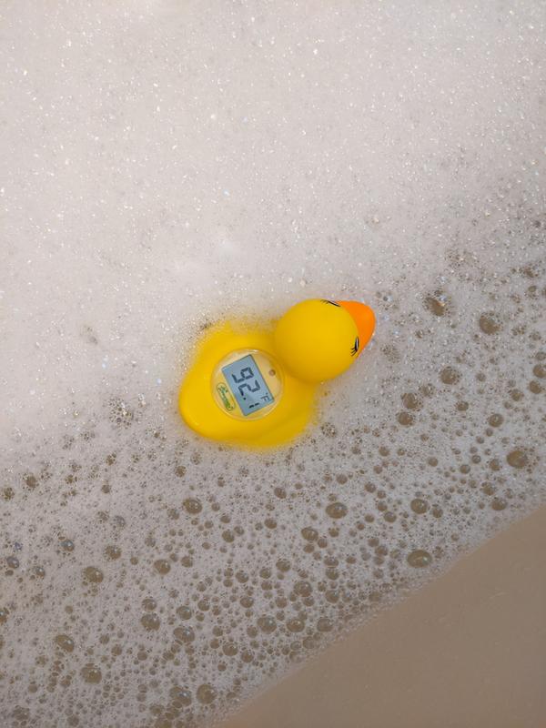 1 PC Rubber Ducky Baby Room Thermometer Bath Tub Nursery Temperature Safety Duck