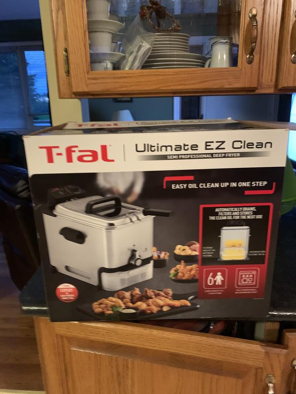 T-fal FR800050 Ultimate EZ Clean Pro Deep Fryer
