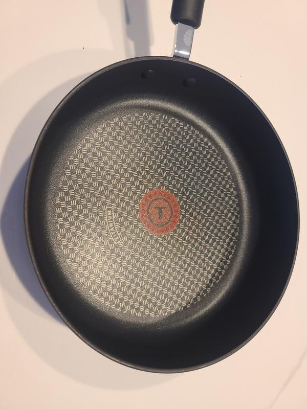 T-Fal Ultimate Hard Anodized Thermo-Spot 12 Covered Saute Pan