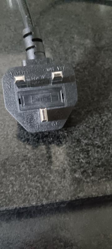 1st photo airfryer plug top pin
2nd normal plug bevelled top pin