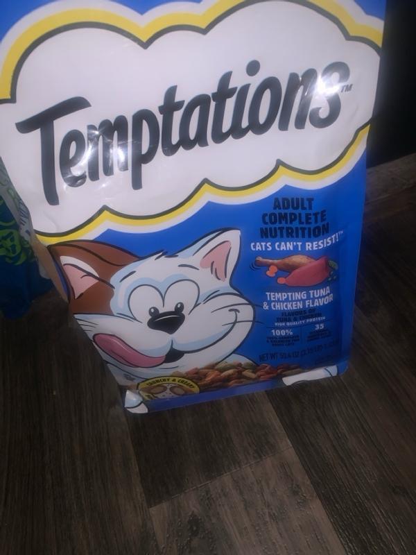 Temptations cat sales treats hairball control