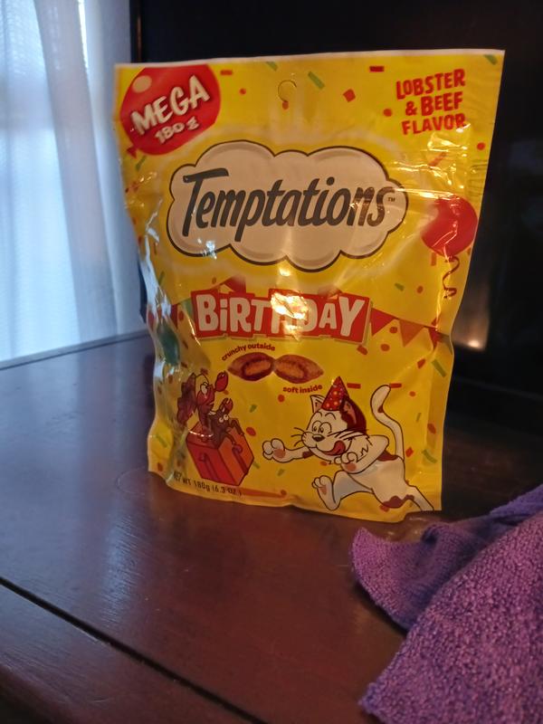 Temptations Seasonal Birthday Lobster And Beef Flavor Crunchy And Soft 