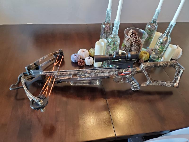 WICKED RIDGE BALESTRA INVADER 400 CON ACUDRAW E Pro View Scope Peak Camo