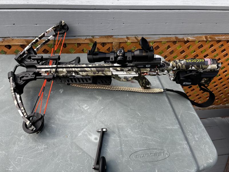 Wicked Ridge Match 400 Alpha-Blaze Lighted Carbon Arrows - TenPoint