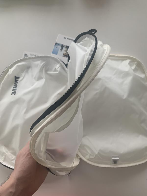 Bolso Thule Separador de Ropa Sucia Clean Dirty Medium