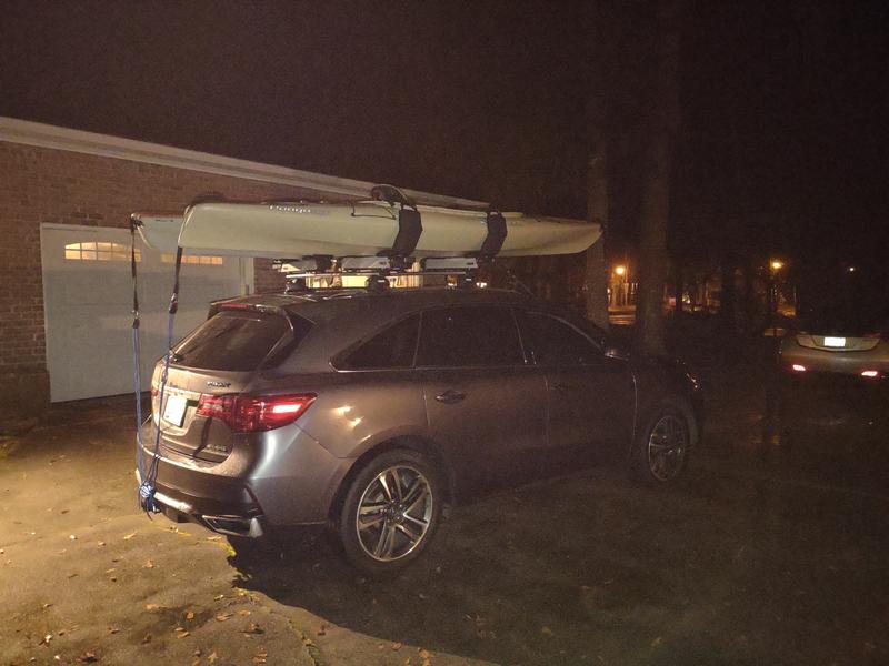 Thule Hullavator (or Yakima Showdown) kayak rack with R1T/S