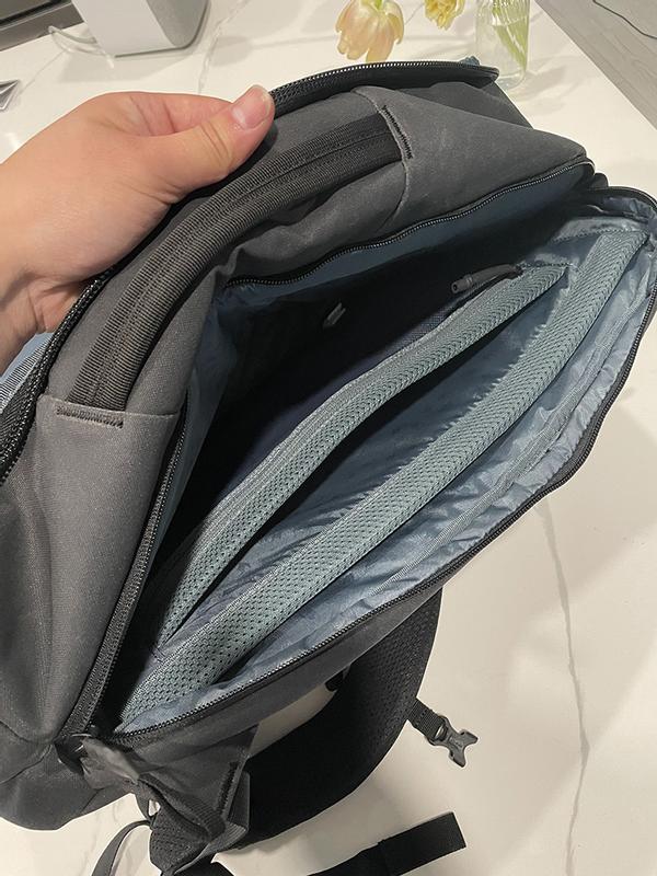 Mochila de viaje Thule Aion 40L – Lieber's Luggage