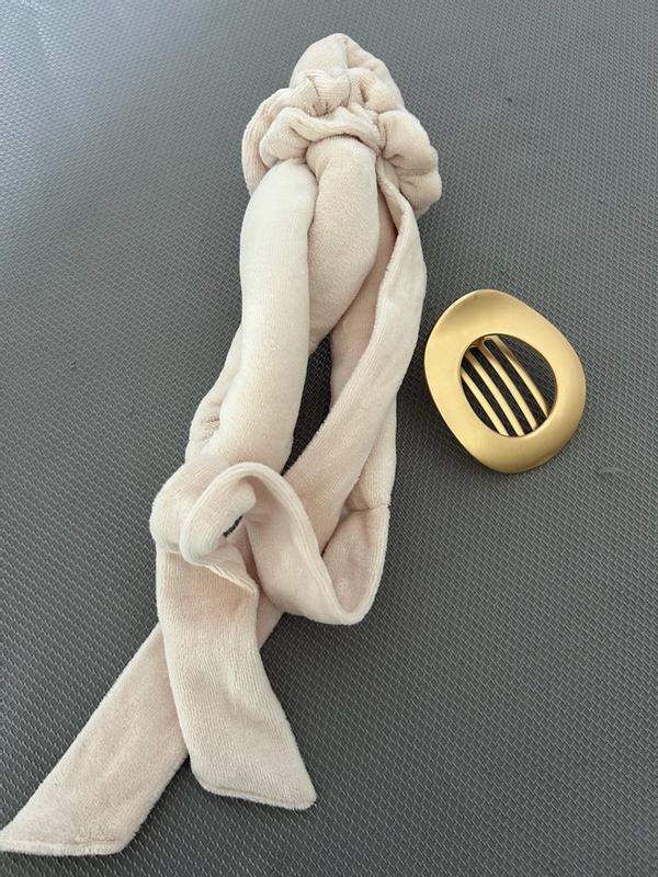 Customer carousel item 9.