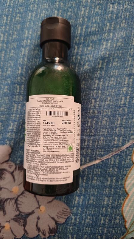 Review body mist discount vanilla the body shop