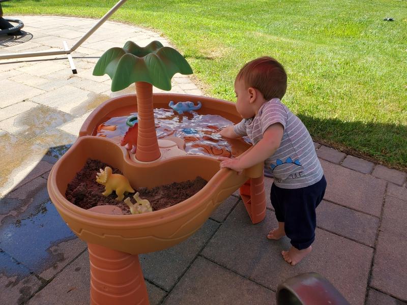 dino dig sand water table