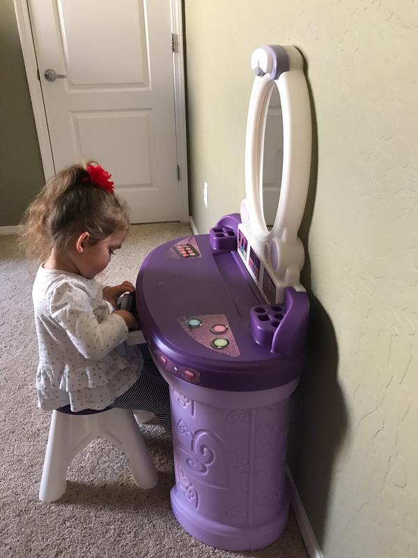 Pretty and posh discount vanity with stool