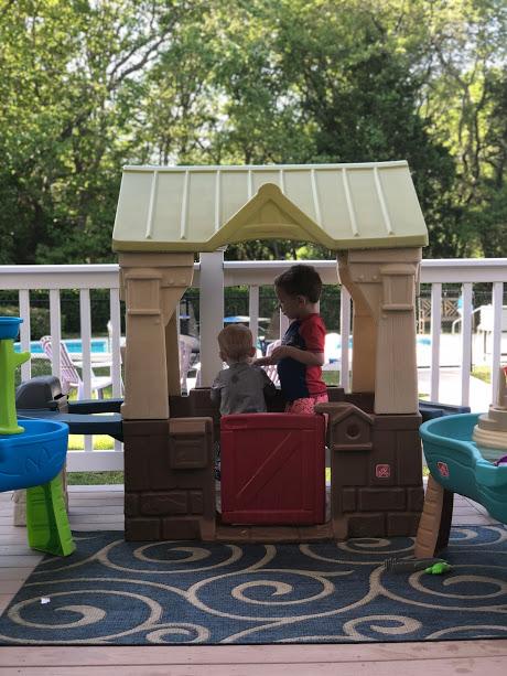 Step2 great store outdoors playhouse