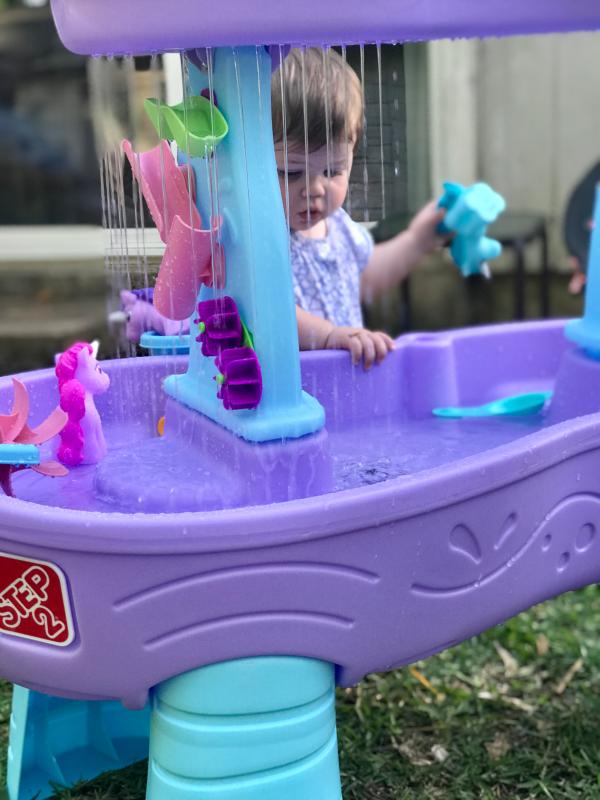 Rain showers & cheap unicorns water table toy