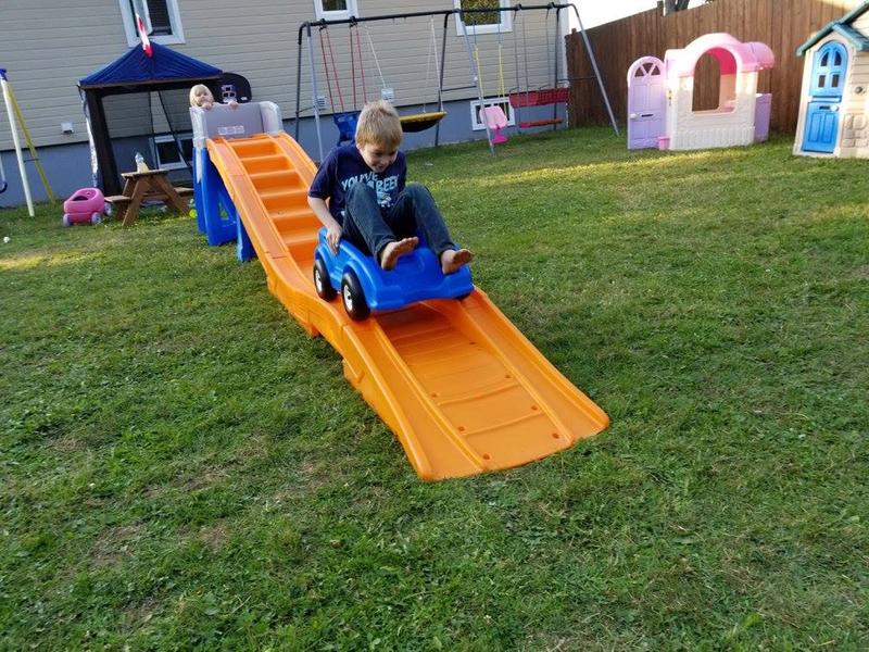 Hot Wheels Extreme Thrill Coaster Kids Coaster Step2
