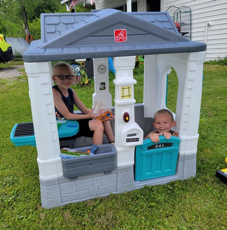 Step 2 neat clearance and tidy playhouse