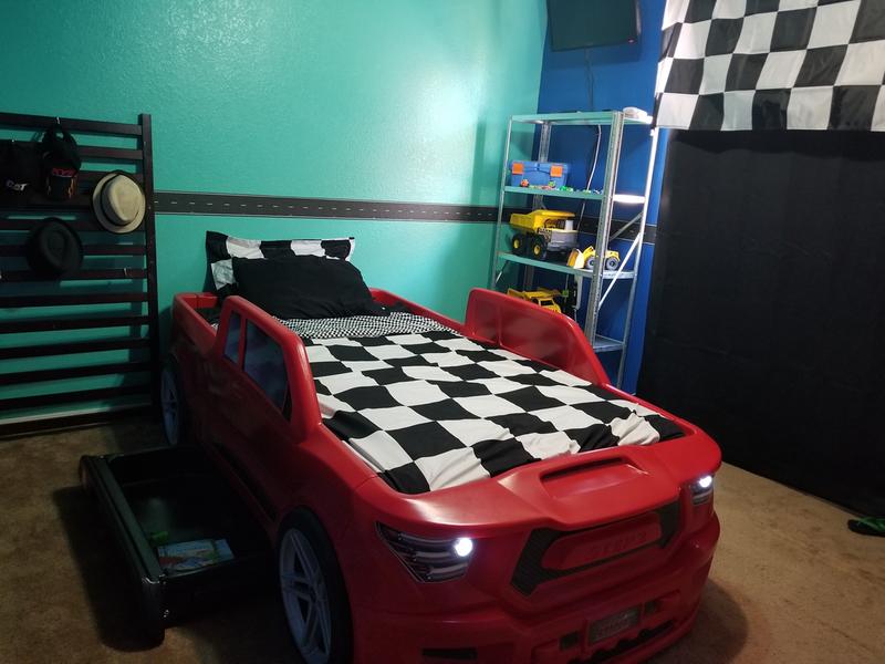 truck twin bed