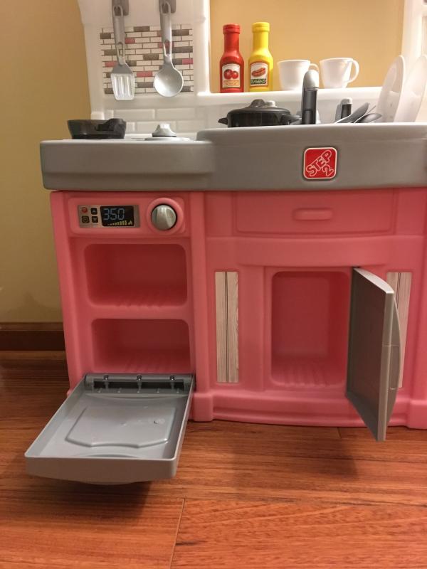 Step 2 contemporary hot sale chef kitchen pink