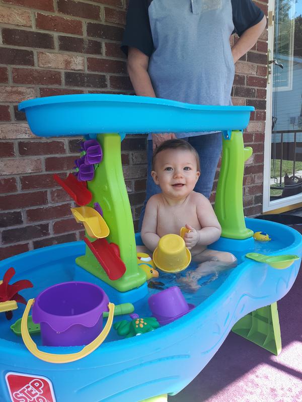 Step2 Rain Showers Splash Pond Water Table Step2