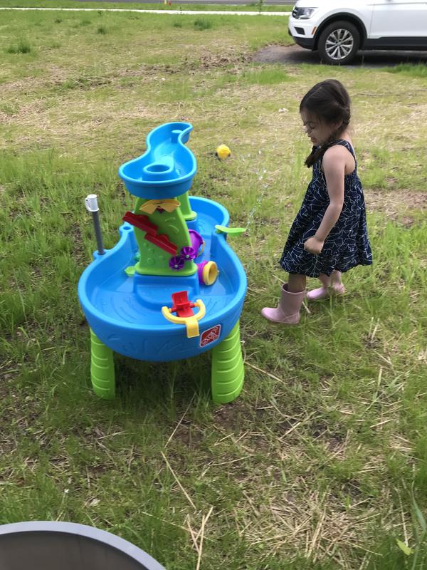 So many fun activity stations