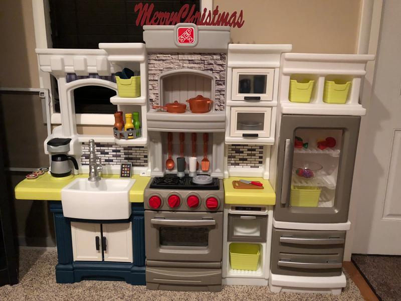 Step2 elegant edge play kitchen clearance playset