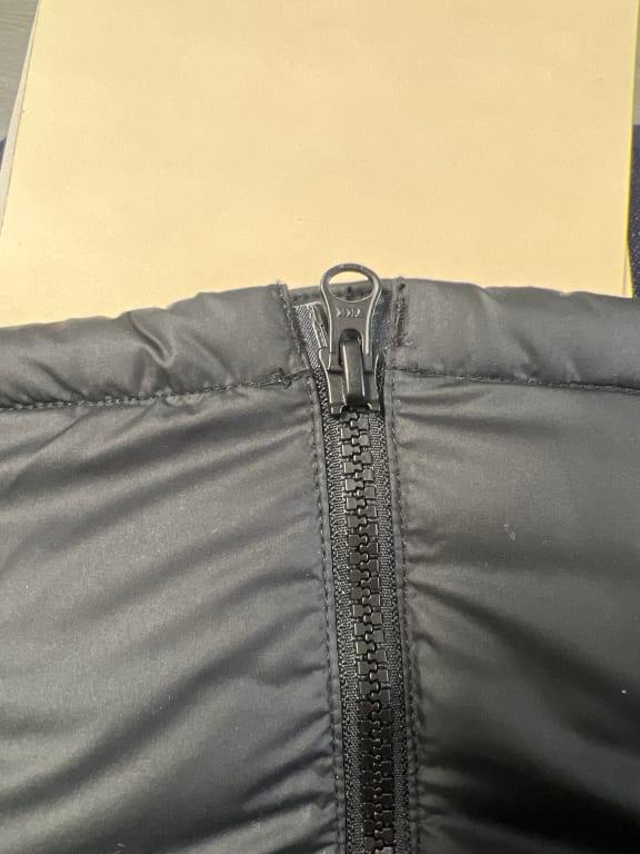 Customer photo for "Poor quality for the price Expecting better for this brand"