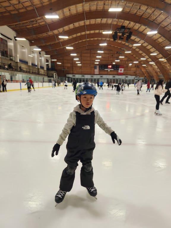 Customer photo for "I love it when ice skating"