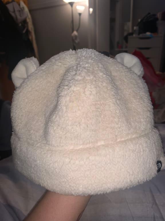 Customer photo for "Cute but doesn't look like the photo"