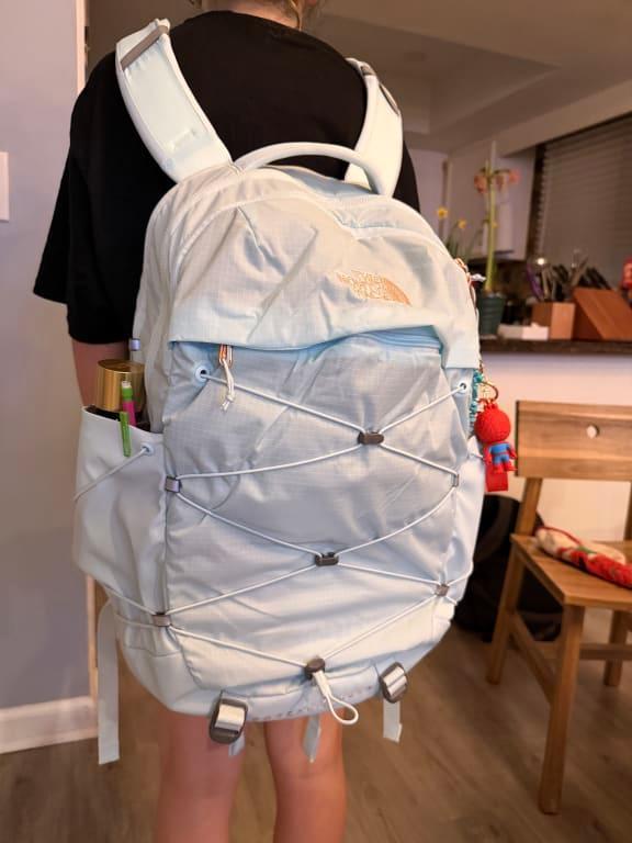 north face borealis backpack white and rose gold Women's Luxe This pack is just as comfortable in the hallways as is during travel thanks to the FlexVent suspension Vintage Borealis Backpack North Face
