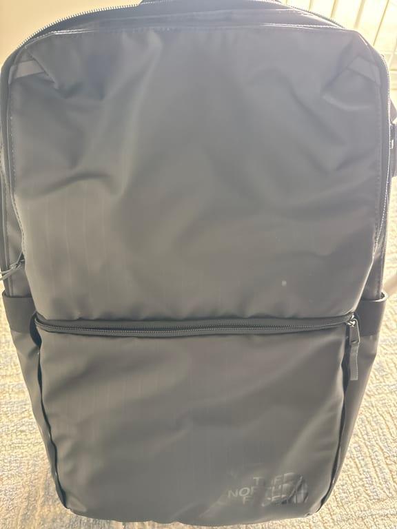 Customer photo for "Great laptop backpack"
