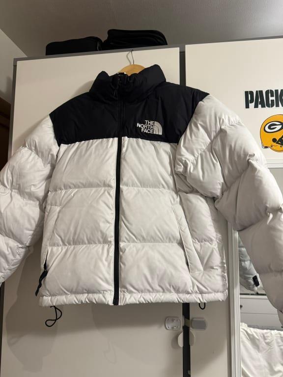 Customer photo for "My go to winter jacket!!!"