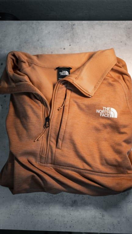 Customer photo for ""Exceptional Performance: 5 Stars for Canyonlands ½-Zip!""