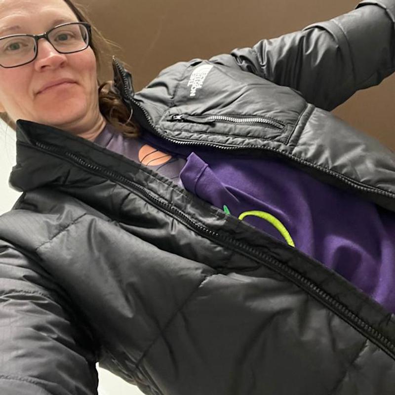 Customer photo for "Very warm jacket, I highly recommend for cold weather!"