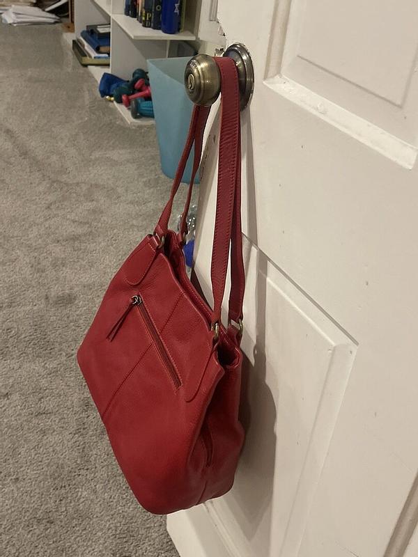 Review Thumbnail Image 0 379580018