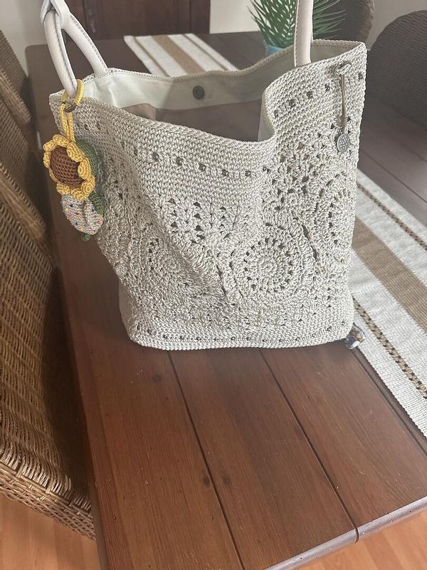 Customer photo for "Love my new bag!"