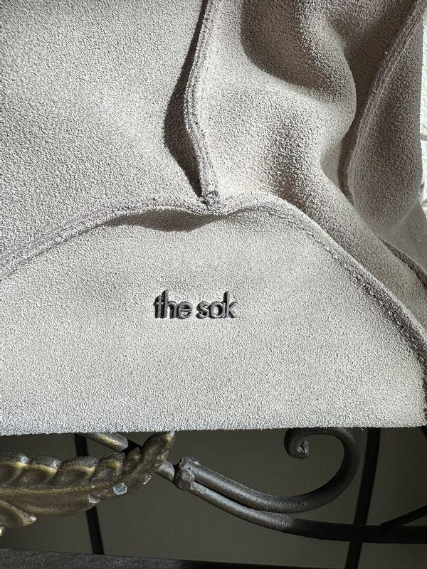 Review Thumbnail Image 3 383751343