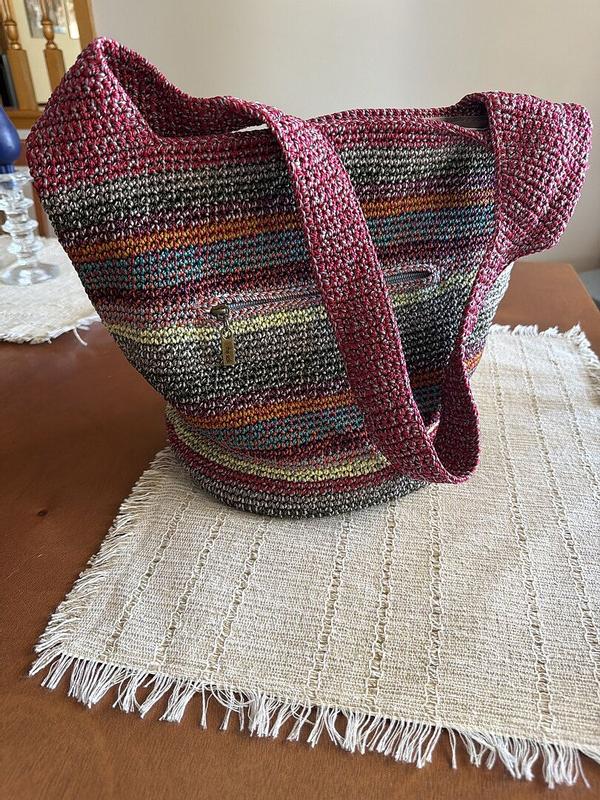 Review Thumbnail Image 0 383667631