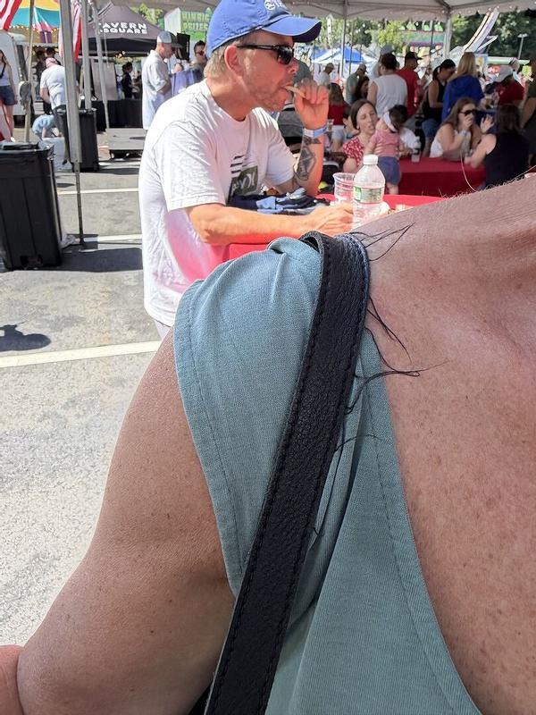 Customer photo for "the bag straps are fraying"