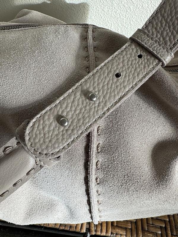 Review Thumbnail Image 4 383751343